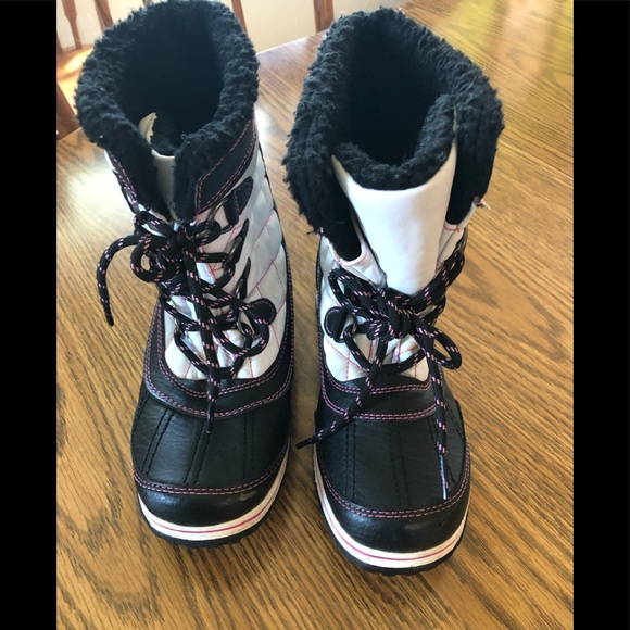 totes Other - Totes girls winter boots.